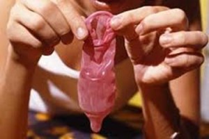 использовать презерватив